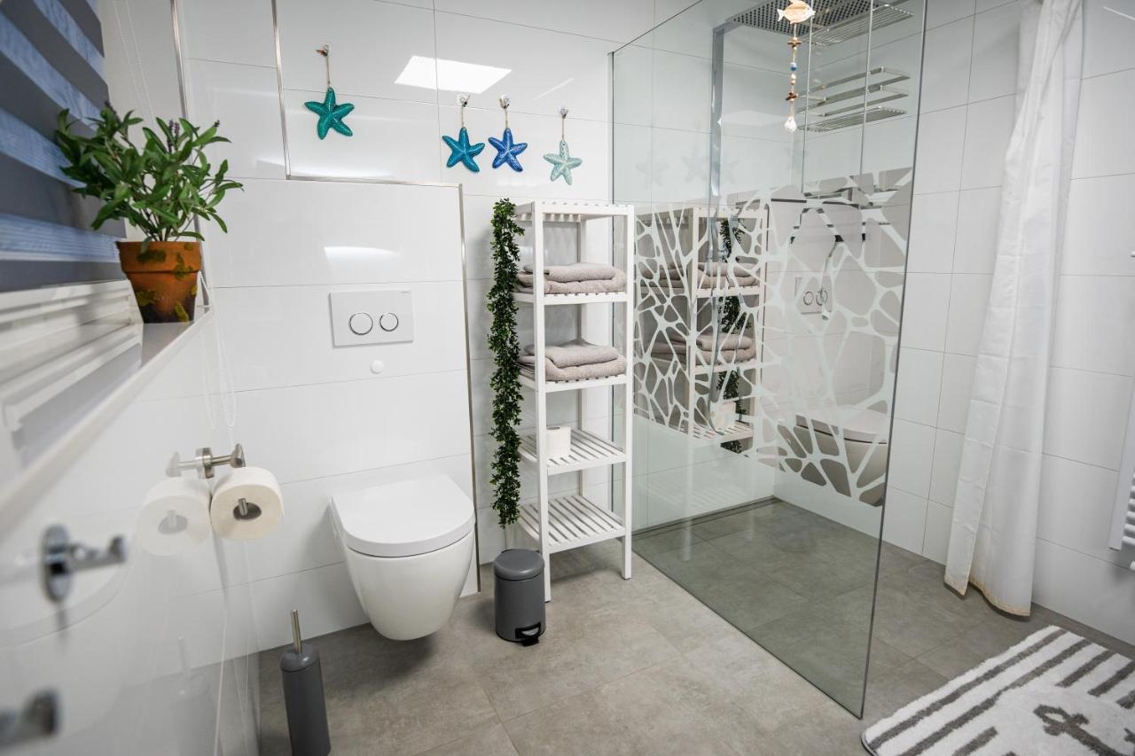 Mein Beach House Lobnitz  외부 사진
